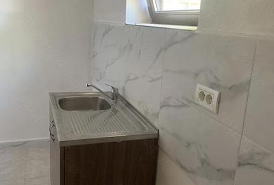 Casă cu 2 camere cu Teren 500 Mp în Central - 4