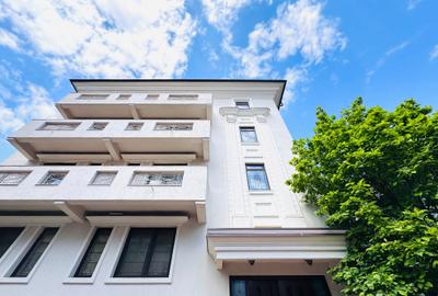 Apartament cu 3 camere decomandat în Cotroceni