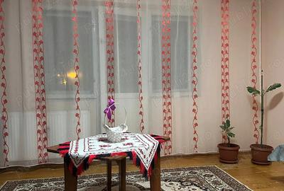 Dau in chirie apartament 2 camere in Oradea Dau in chirie apartament 2 camere in Oradea - 4