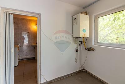 Vila de vanzare Snagov | Piscina, Livada, 8 camere | 3077 mp teren - 34