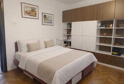 Casă cu 6 camere cu Canalizare în Faleza Nord - 10