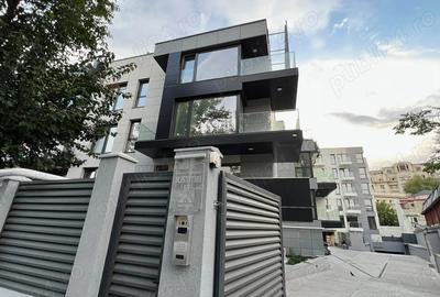 Inchiriez apartament 2 camere+balcon, ultracentral Unirii, Palatul Parlamentului direct proprietar - 1