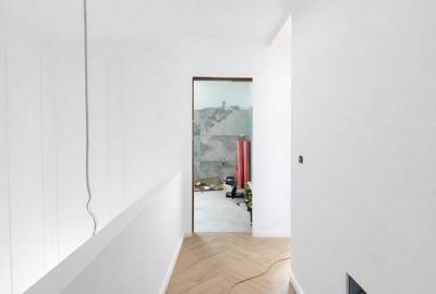 Duplex cu 5 camere cu Canalizare în Moșnița Nouă - 1