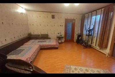 Casă cu 2 camere cu Teren 45 Mp în Central - 1