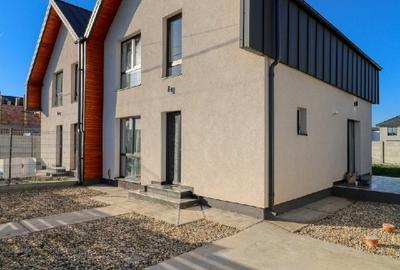 Duplex cu 4 camere cu Teren 300 Mp în Berceni - 4