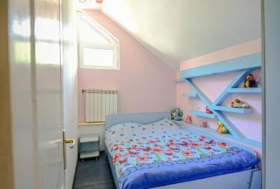 Casă cu 4 camere în Central - 2