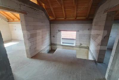 Casa la ro?u 182 mp utili 4 dormitoare + teren 438 mp, zona Orizont - 10