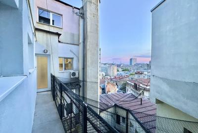 Apartament cu 4 camere semidecomandat, mobilat în Romană - 17