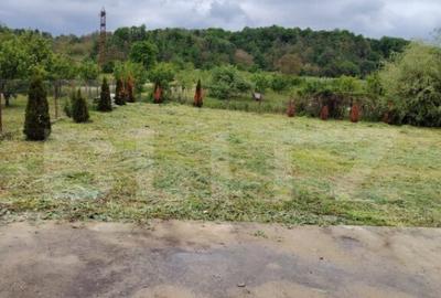 Casa de vanzare, cu 6 camere, 288 mp, zona Voinesti - 13