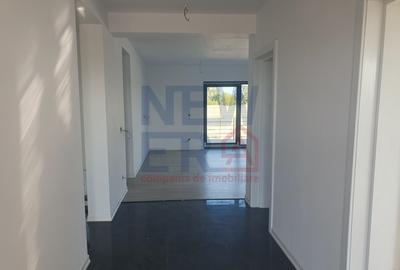 Vila individuala de vanzare 4 camere Crevedia - Samurcasi - 3