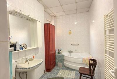 Casă individuală cu 5 camere cu Canalizare în Girocului - 14