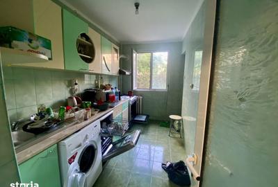 Apartament cu 4 camere decomandat în Micro 20 - 6