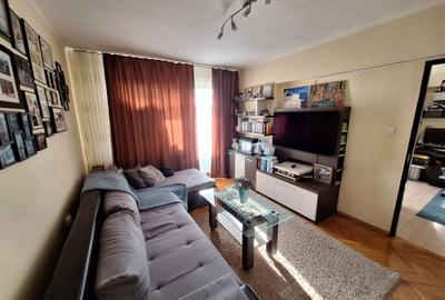 Apartament cu 2 camere decomandat în Rogerius