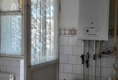 Apartament 2 camere liber la vanzare zona Astra - 5