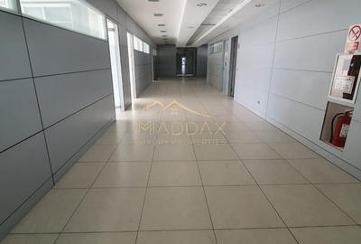 Cladire de birouri de inchiriat***Militari - 7