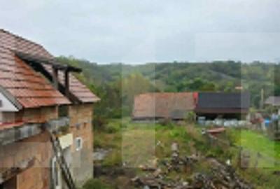 Casă cu 4 camere cu Teren 800 Mp în Dalnic - 10