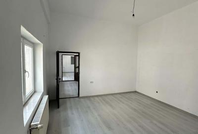 Casă cu 3 camere în Central - 5