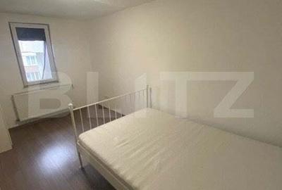 Apartament cu 3 camere semidecomandat în Central - 3