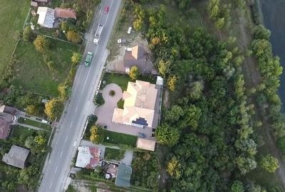 Casă individuală cu 9 camere cu Canalizare în Central - 19