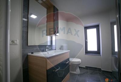 Apartament o camera de inchiriat zona ULTRACENTRAL - 3