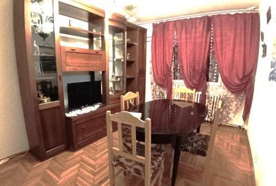 Apartament cu 3 camere decomandat în Central - 11