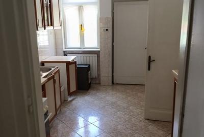 Casă cu 4 camere cu Teren 800 Mp în Favorit - 4
