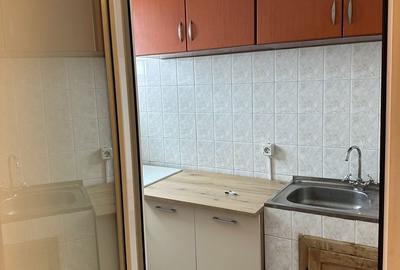 Garsonieră decomandată în Central - 3