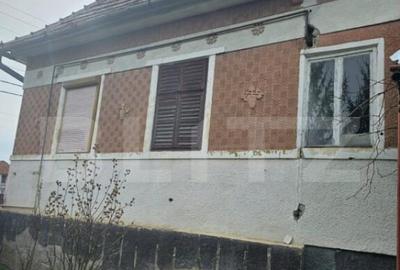 Casa batraneasca cu teren generos, in localitatea Dedra - 5