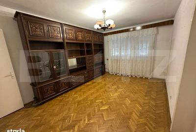 Apartament cu 3 camere decomandat în Central - 2