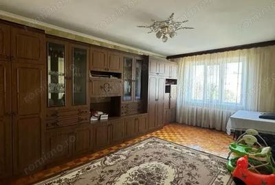 Apartament cu 3 camere decomandat în Gara de Nord - 3