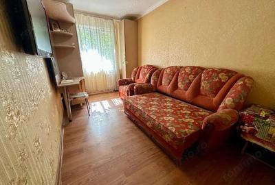 Garsonieră în Titan