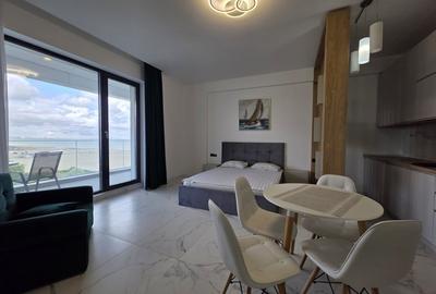 Studio in prima linie la mare, Sea On, Mamaia Nord, vedere catre mare - 1