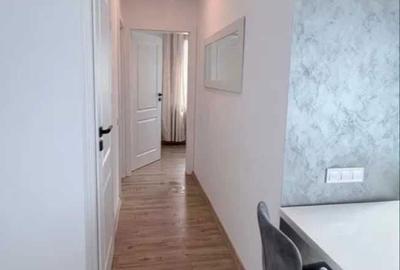 Apartament cu 3 camere decomandat în Florești - 2