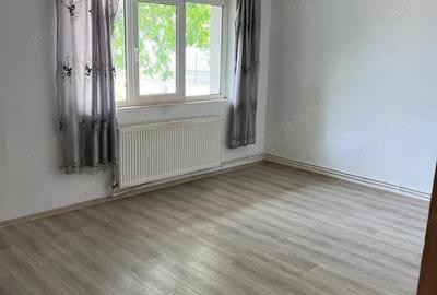 Apartament de vanzare 2 camere Buzau Dorobanti 2 parter - 1