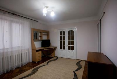 3 camere zona Brasov Vechi - 3