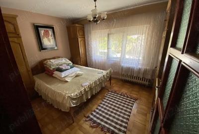 Apartament cu 3 camere decomandat în Carei - 6