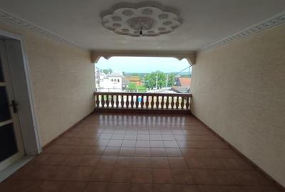 Casa cu garaj, teren 2000mp, chirie , Iaslovat - 13