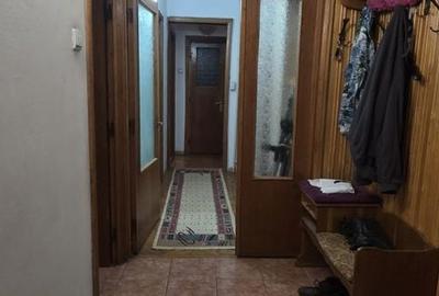 Apartament cu 3 camere decomandat în Casa de Cultură - 5