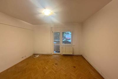 Apartament cu 3 camere decomandat în Ultracentral