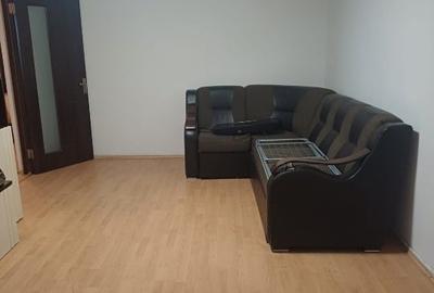 Vând apartament cu 3 camere str. Mihai Viteazu nr.67 Vând apartament cu 3 camere str. Mihai Viteazu nr.67 - 1