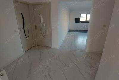 Apartament cu 3 camere în Central - 1