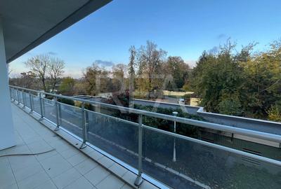 Apartament 4 camere  Resedinta - 28