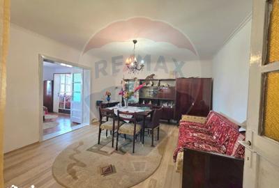 Casă cu 4 camere cu Teren 262 Mp în Vitrometan - 9