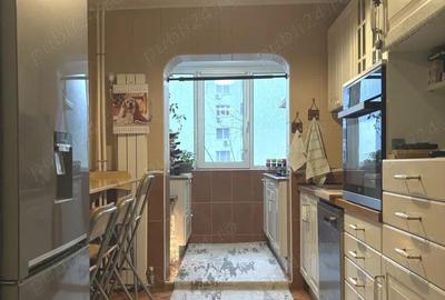 Dristor -Fizicienilor -3 camere -loc parcare - 5