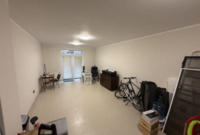 Giroc | SAD | 34 mp | Parter | Intrare din stradă | Vad comercial - 4