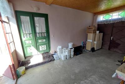 Casă individuală cu 8 camere cu Teren 3800 Mp în Răchitova - 14