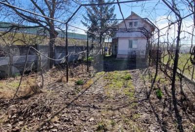 Casă cu 2 camere cu Teren 748 Mp în Ghercești - 3