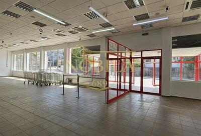 Spațiu comercial, de 525 mp, în Nord - 13