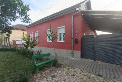 Casă cu 3 camere cu Teren 900 Mp în Central - 9