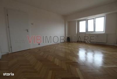 Garsonieră decomandată în Alba Iulia